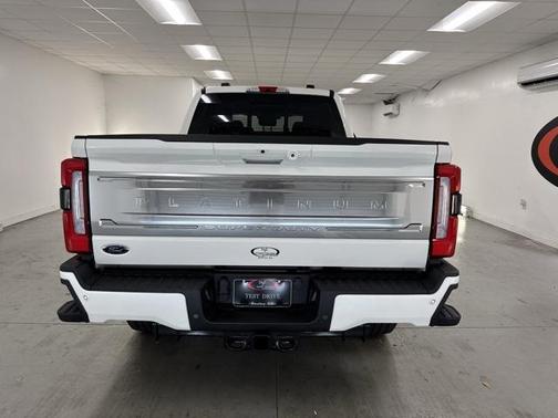 2026 Ford F-350 Platinum