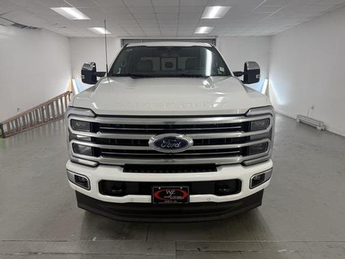 2026 Ford F-350 Platinum