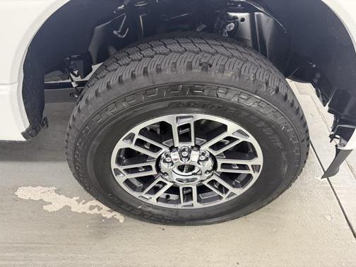 2026 Ford F-350 Platinum