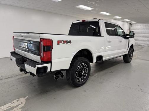 2026 Ford F-250 Platinum