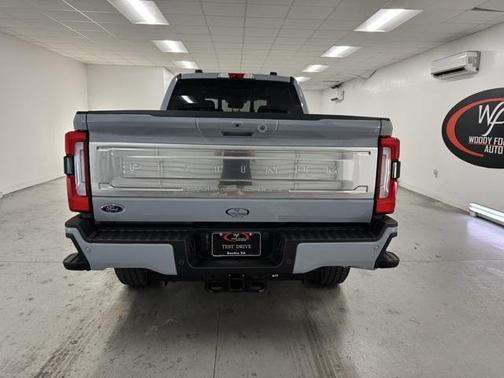 2026 Ford F-250 Platinum