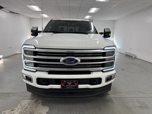2026 Ford F-350 Platinum