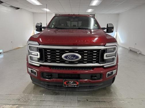 2025 Ford F-450 Platinum