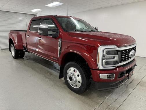 2025 Ford F-450 Platinum