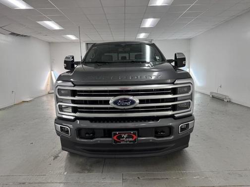 2026 Ford F-350 Platinum