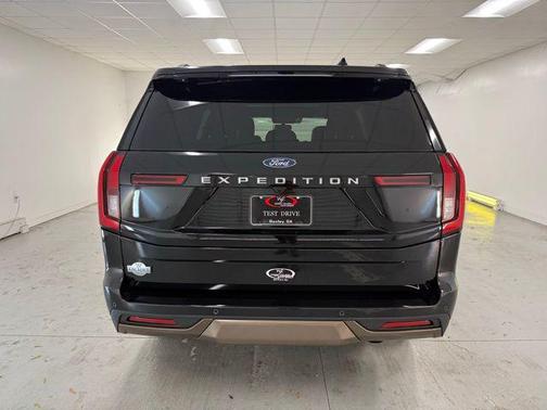 2025 Ford Expedition King Ranch