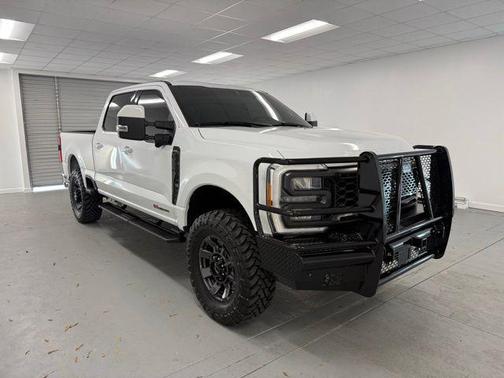 2023 Ford F-250 Lariat