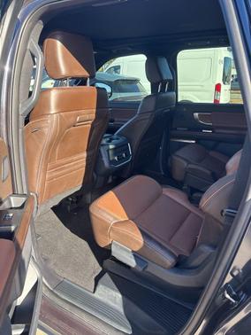 2025 Ford Expedition Max King Ranch