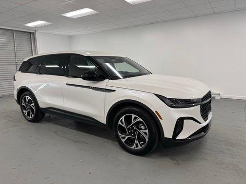 2025 Lincoln Nautilus Premiere