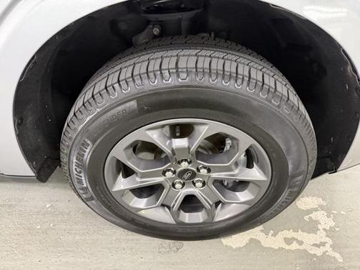 2023 Ford Maverick XLT