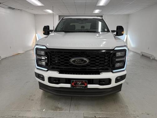 2026 Ford F-350 Lariat