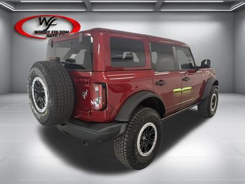 Ruby Red Metallic Tinted Clearcoat 2026 Ford Bronco Badlands