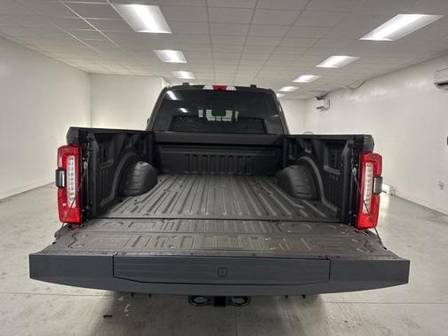 2025 Ford F-350 Lariat