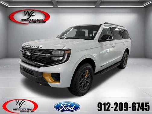 Space Silver Metallic 2026 Ford Expedition Tremor