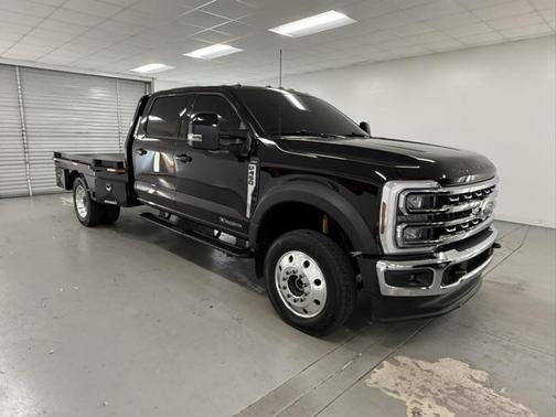 2025 Ford F-450 Lariat