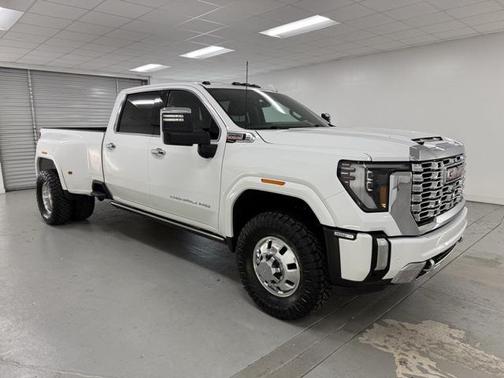 2024 GMC Sierra 3500 Denali
