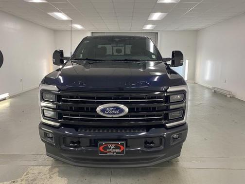 2025 Ford F-350 Platinum