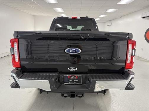 2025 Ford F-350 Lariat