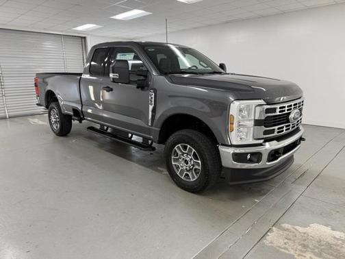 2025 Ford F-350 XLT