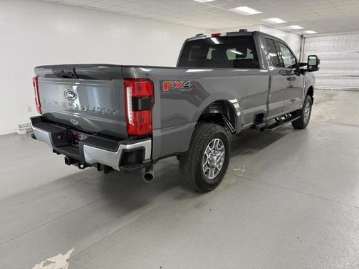 2025 Ford F-350 XLT