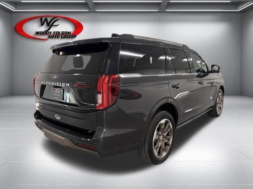 Gray Metallic 2025 Ford Expedition King Ranch