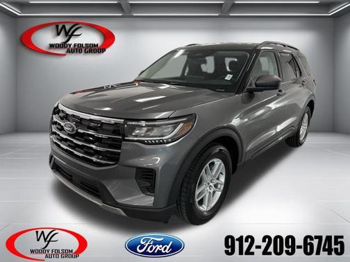 Carbonized Gray Metallic 2026 Ford Explorer Active