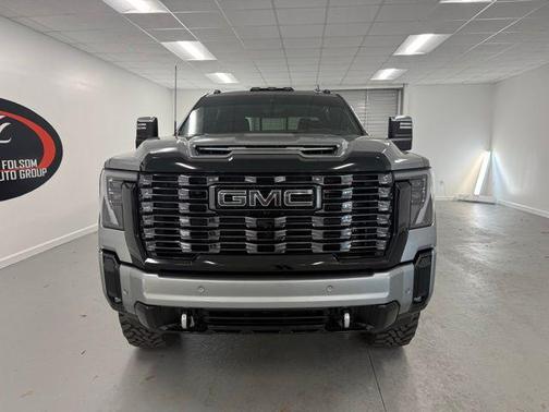 2025 GMC Sierra 2500 Denali Ultimate