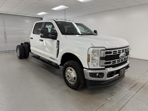 2026 Ford F-350 DRW