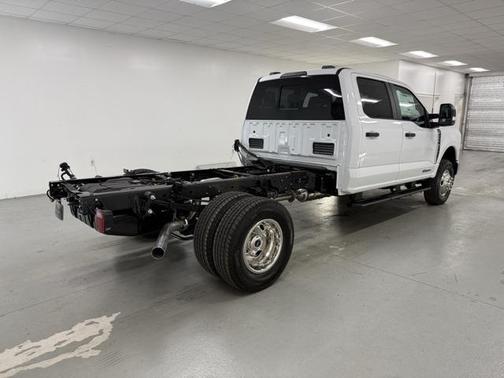 2026 Ford F-350 DRW