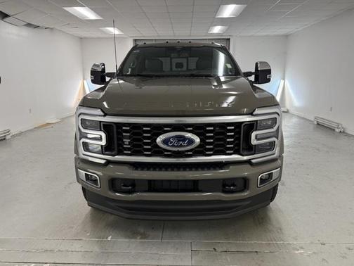 2026 Ford F-450 Platinum