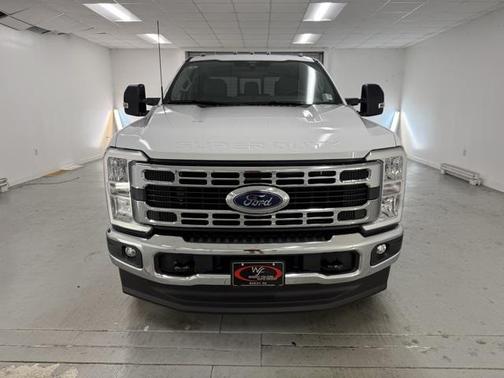 2026 Ford F-350 DRW