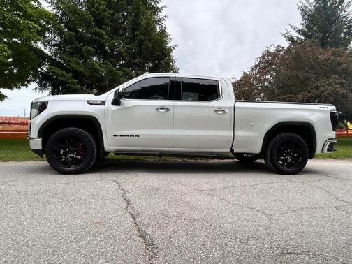 White 2020 GMC Sierra 1500 SLT