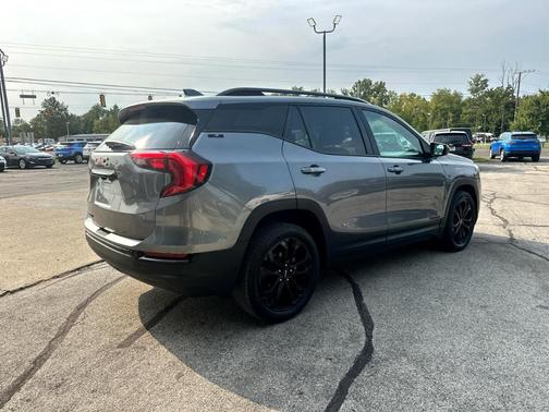 2021 GMC Terrain SLE