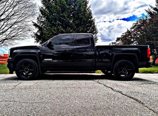 Black 2017 GMC Sierra 1500 Base