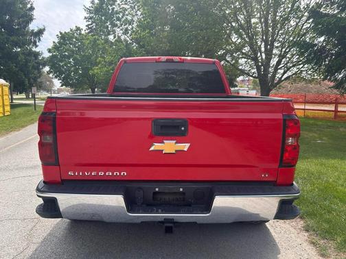 Red 2016 Chevrolet Silverado 1500 LT