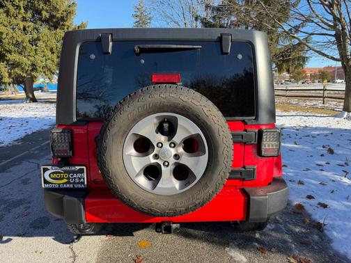 2016 Jeep Wrangler Unlimited Sahara