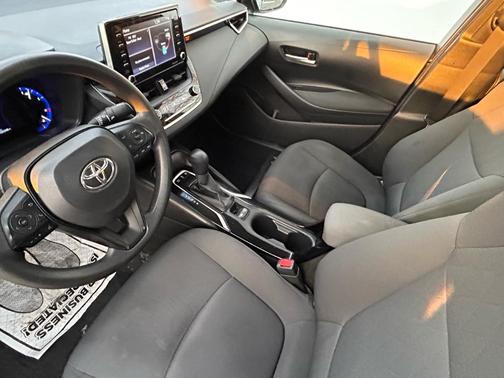 2021 Toyota Corolla Hybrid LE