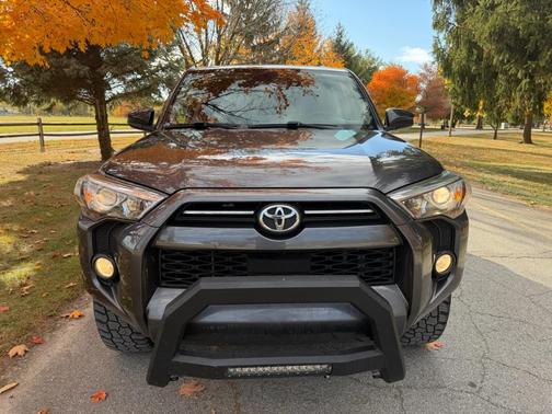 2020 Toyota 4Runner SR5 4WD