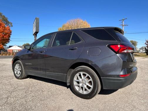2022 Chevrolet Equinox LS
