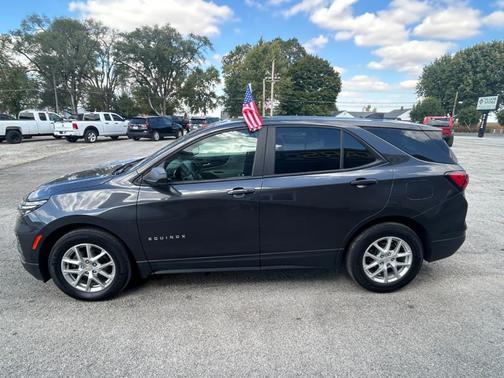 2022 Chevrolet Equinox LS
