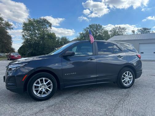 2022 Chevrolet Equinox LS