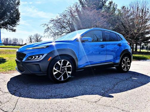 Blue 2022 Hyundai KONA Limited
