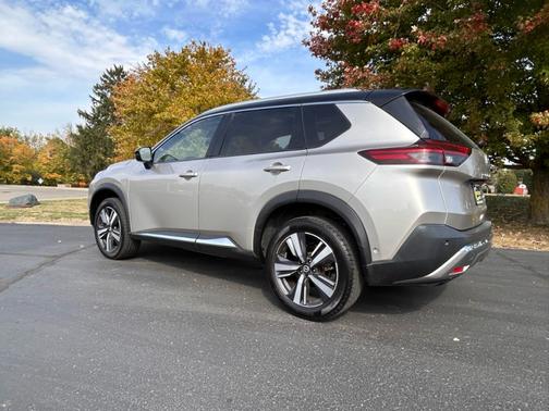 2021 Nissan Rogue Platinum