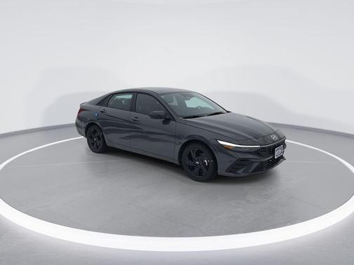 2026 Hyundai ELANTRA Sport