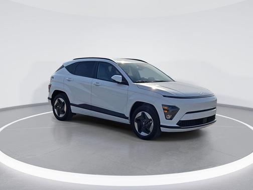 2025 Hyundai KONA EV SEL