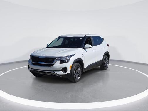 2023 Kia Seltos LX