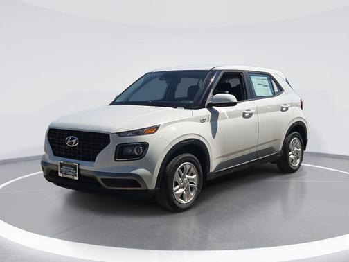 2025 Hyundai VENUE SE