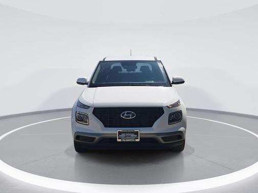 2025 Hyundai VENUE SE
