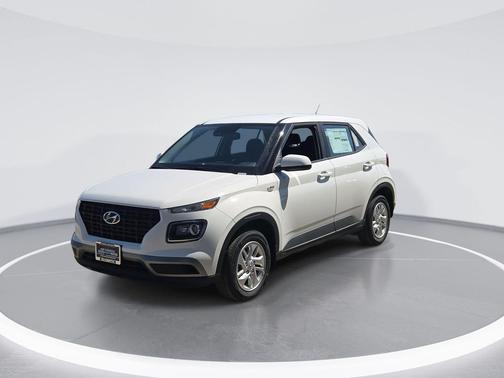 2025 Hyundai VENUE SE