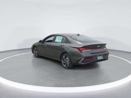 2026 Hyundai ELANTRA Sport